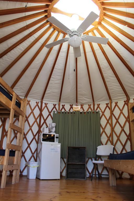 Tranquil Timbers Yurt 3 Hotel Sturgeon Bay Eksteriør billede